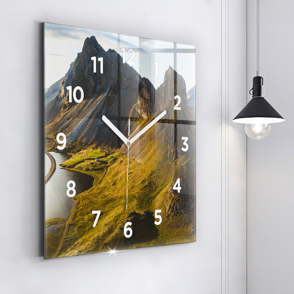 Pendule carrée en verre Route en Islande