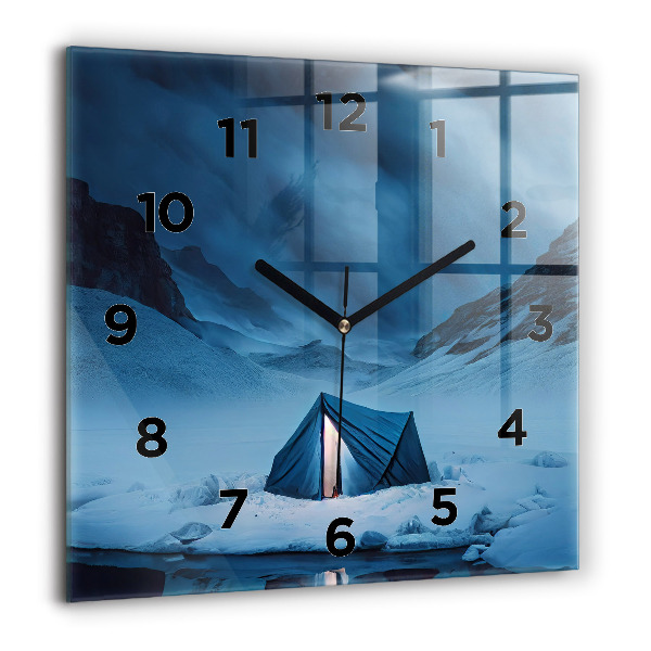 Horloge murale carrée 'Tente dans les montagnes d''Islande'