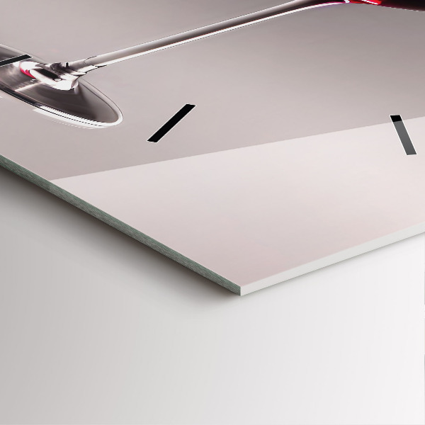 Horloge murale carrée Un verre de vin rouge