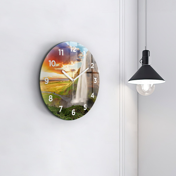 Horloge ronde Cascade en Islande