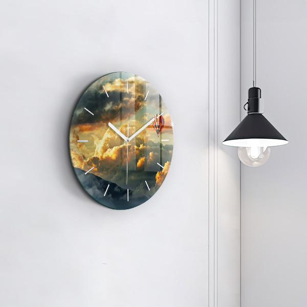 Horloge ronde Vol en montgolfière dans les nuages
