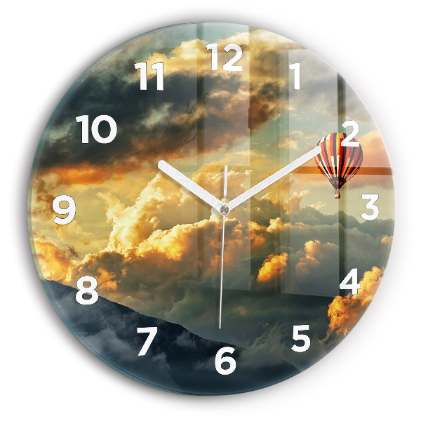 Horloge ronde Vol en montgolfière dans les nuages