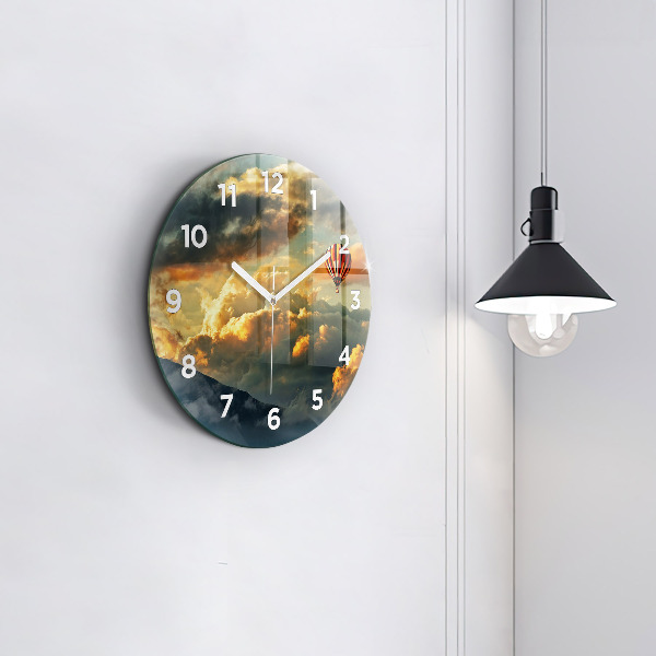 Horloge ronde Vol en montgolfière dans les nuages