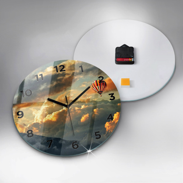 Horloge ronde Vol en montgolfière dans les nuages