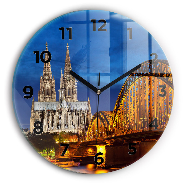 Horloge ronde Pont en Allemagne