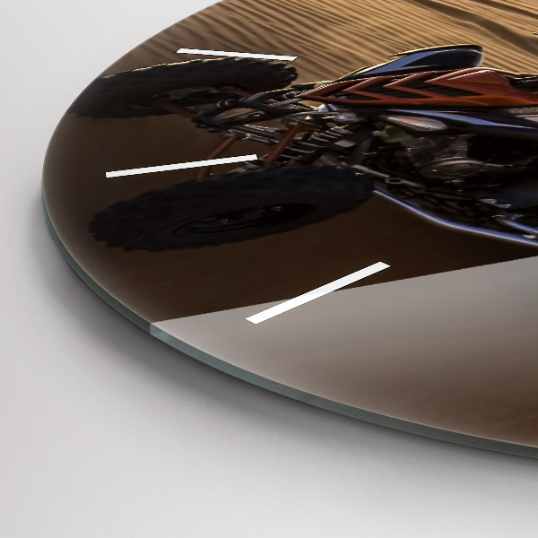 Horloge ronde Quad dans le désert