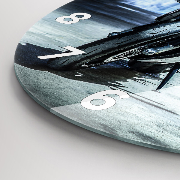 Horloge ronde Moto dans la ruelle