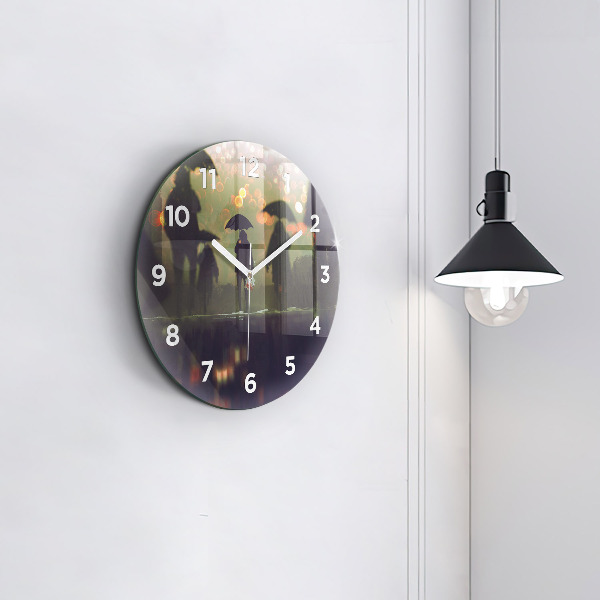 Horloge ronde Des gens avec des parapluies