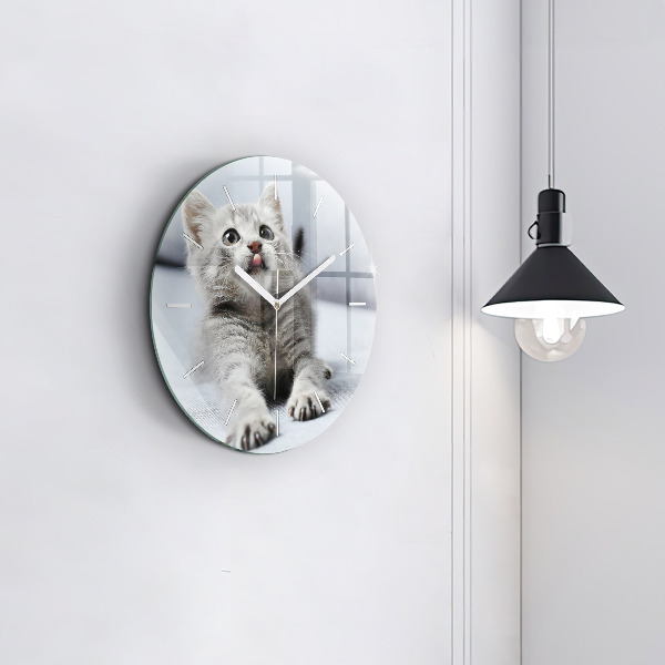 Horloge ronde Chat sur le canapé