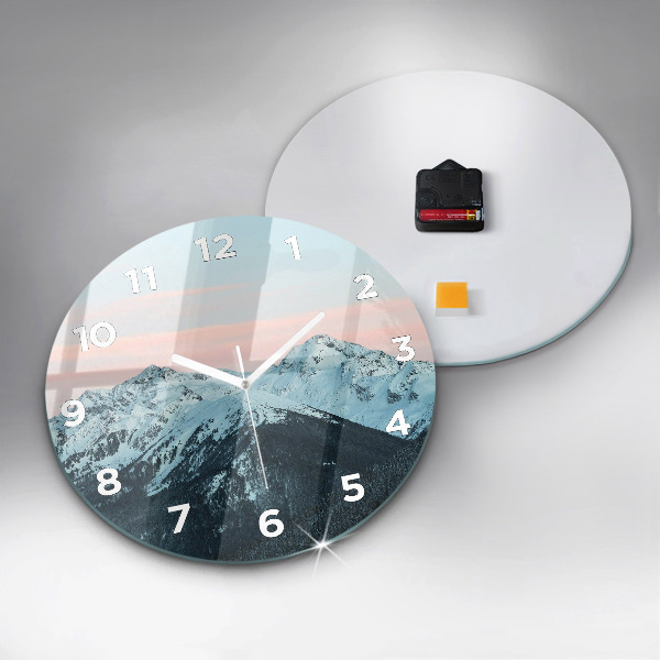 Horloge ronde Chaîne de montagnes en hiver