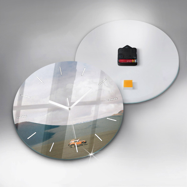 Horloge ronde Véhicule dans le désert du Kamtchatka