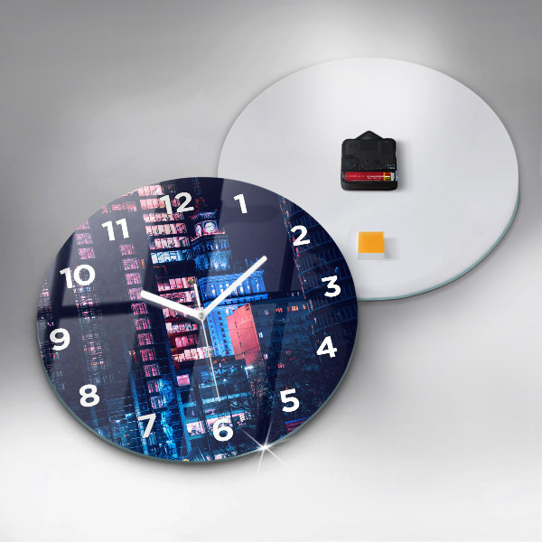 Horloge ronde Varsovie la nuit