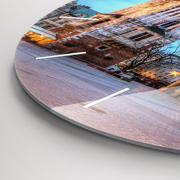 Horloge ronde Place du marché principal de Cracovie