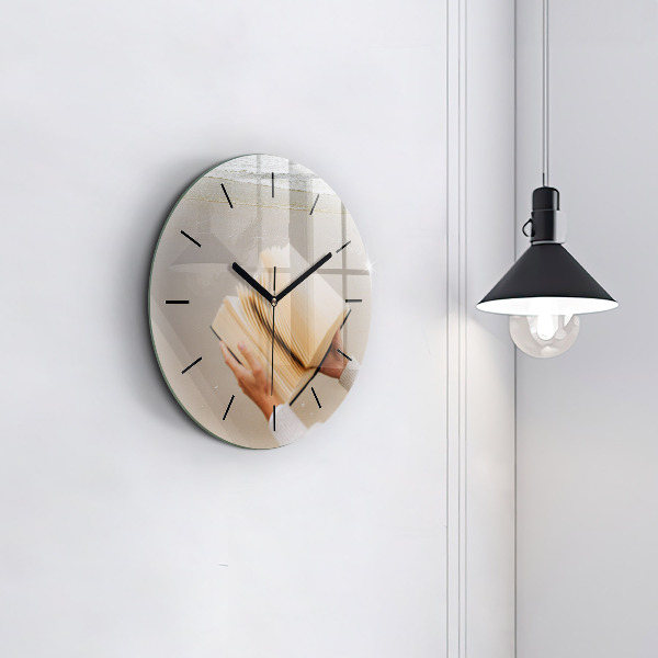 Horloge ronde Un moment avec un livre