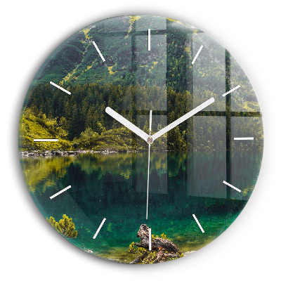 Horloge ronde Morskie Oko dans les Tatras