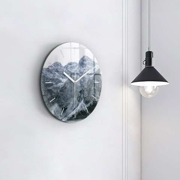 Horloge ronde Morskie Oko dans les Tatras