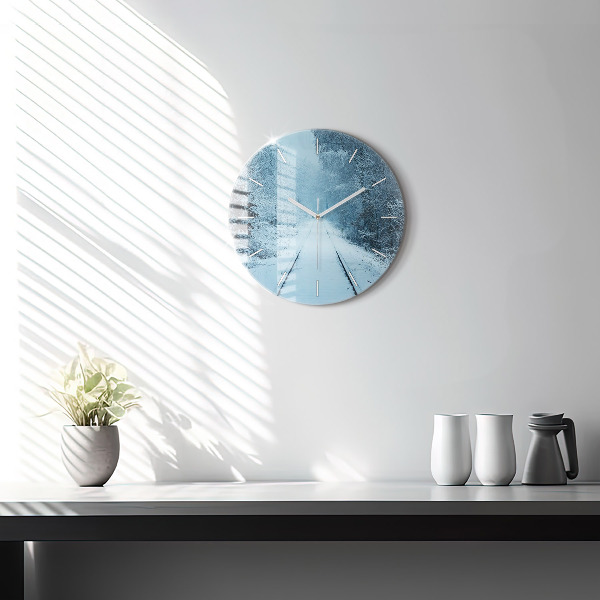 Horloge ronde Cerf sur les rails