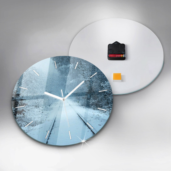 Horloge ronde Cerf sur les rails