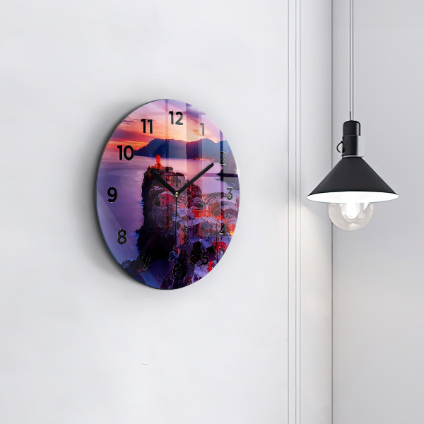 Horloge ronde Maisons près du lac