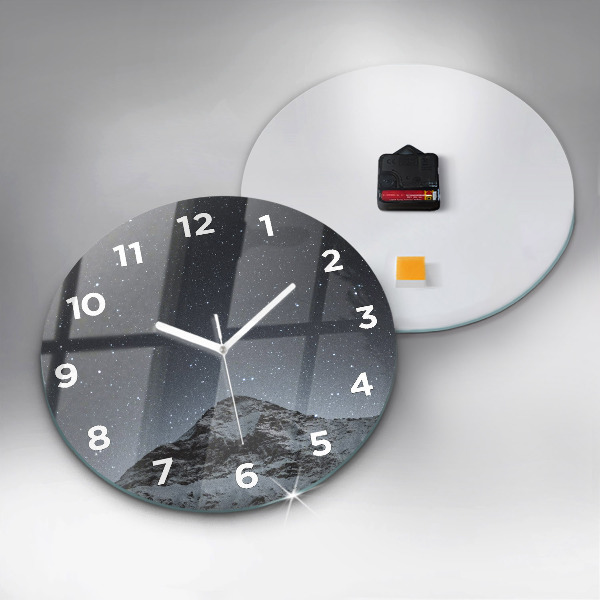 Horloge ronde Montagne sous les étoiles