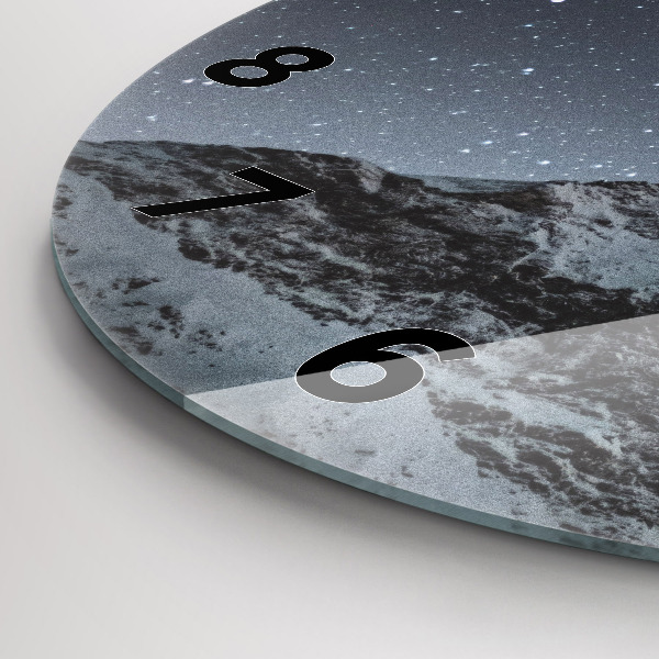 Horloge ronde Montagne sous les étoiles