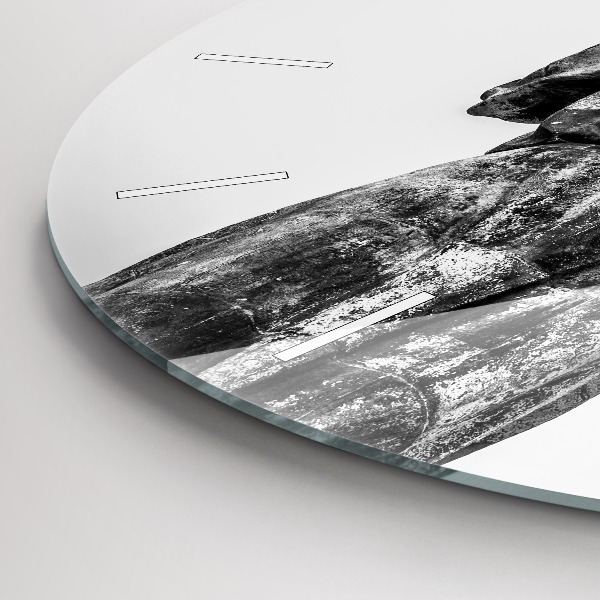 Horloge ronde Statue de la Liberté à Budapest