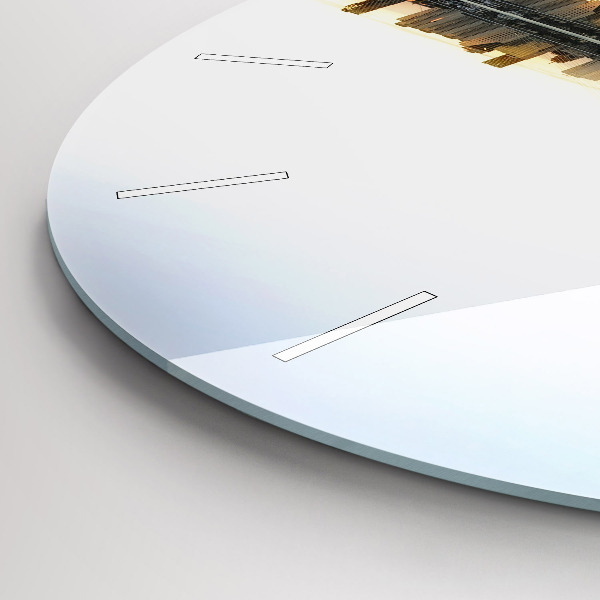 Horloge ronde Une ville sur la rivière