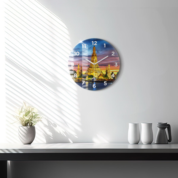 Horloge ronde Temple à Bangkok