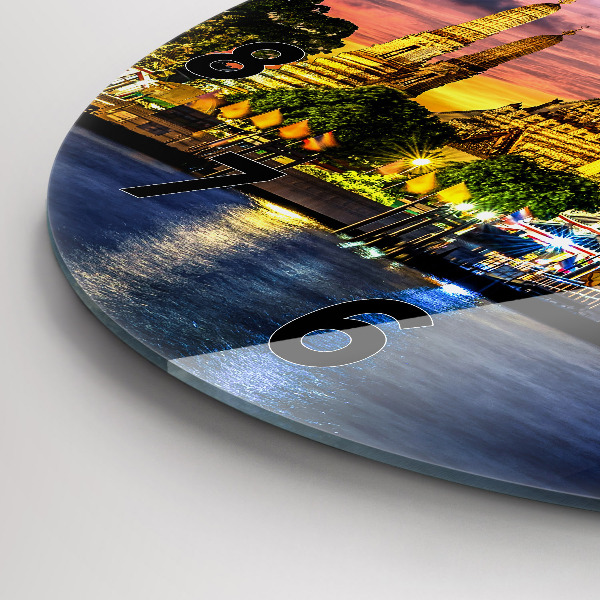 Horloge ronde Temple à Bangkok