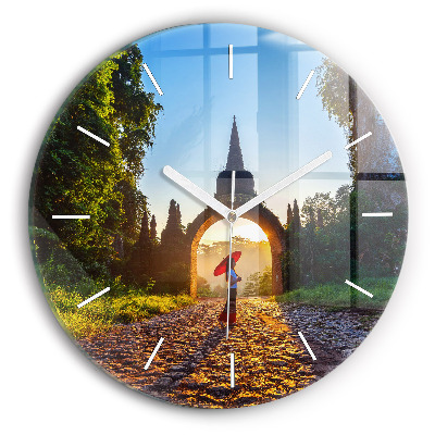 Horloge ronde Parc de Surat Thani en Thaïlande