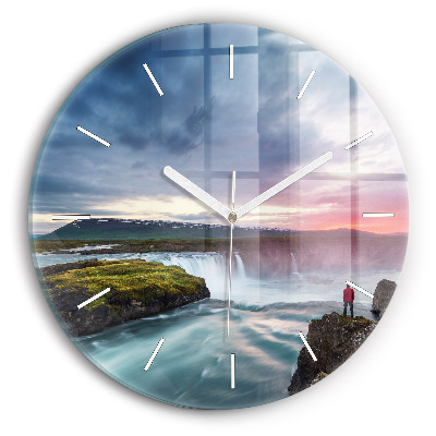 Horloge ronde Paysage avec une cascade