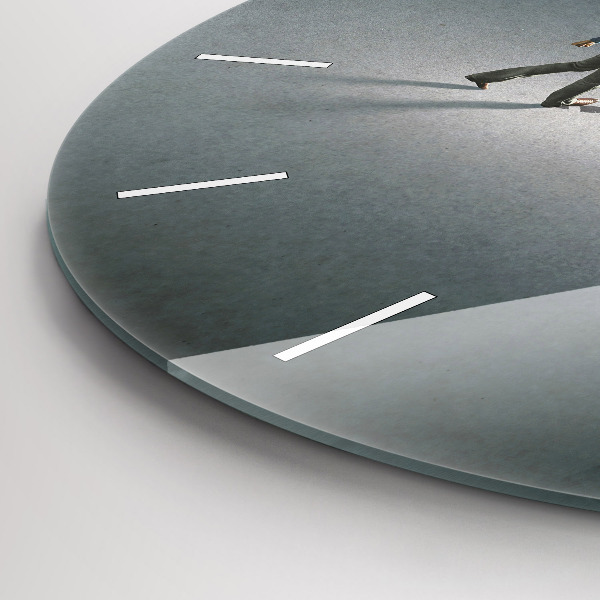 Pendule murale ronde 'Vagabond dans l''obscurité'