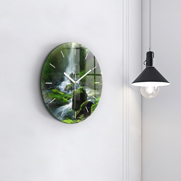 Horloge ronde Cascade et rochers